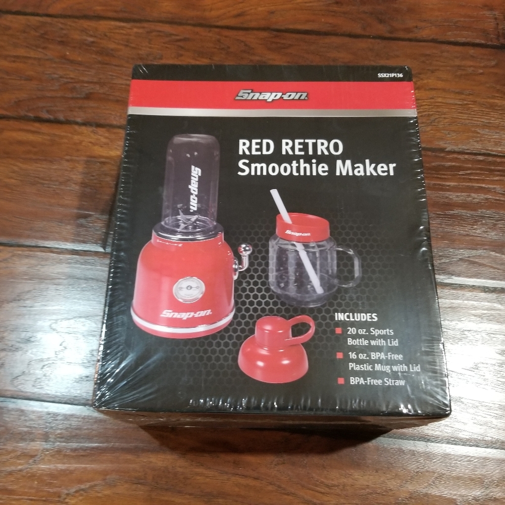 Snap-on Smoothie Maker